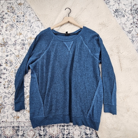 torrid Tops - Torrid Blue Teal Brushed Waffle Crew Neck Raglan Sweatshirt 3